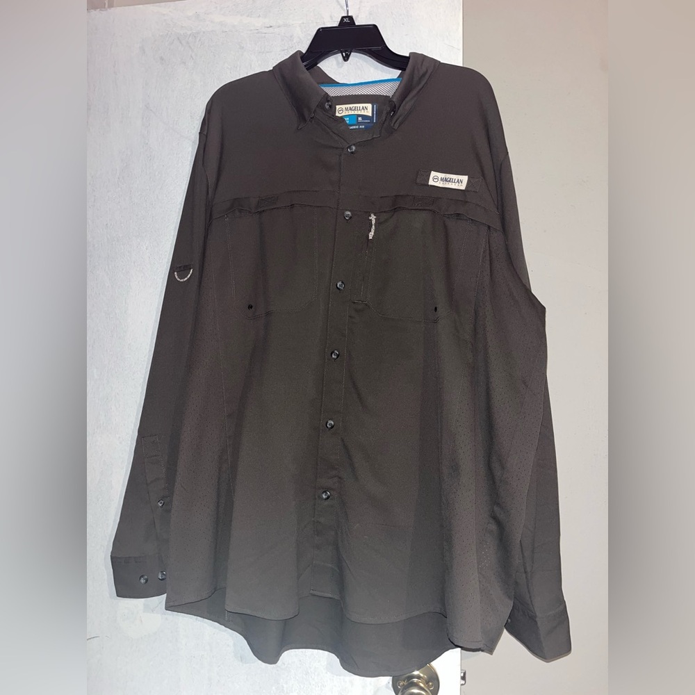 Magellan Outdoors Men's Brown Fishing Button Down